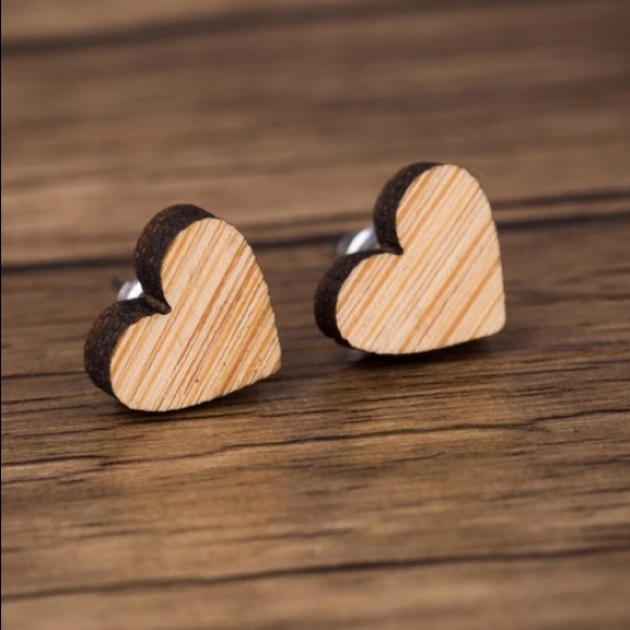 wood heart star earrings - Picture 3 of 8